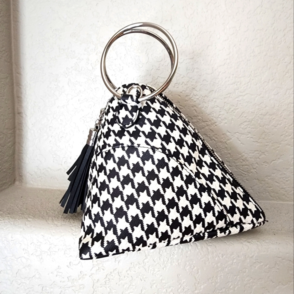 NEW LA Miel Triangle Purse
